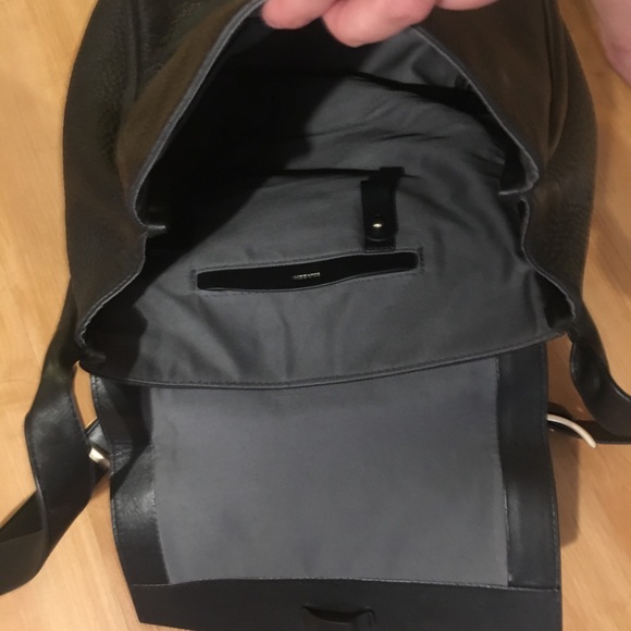 Black leather Skagen backpack bag - Picture 6 of 8